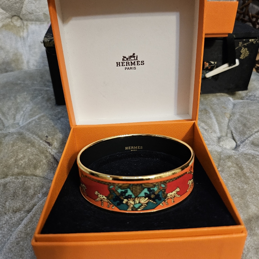 Authentic vintage Hermes Safari Bangle - Picture 5 of 6